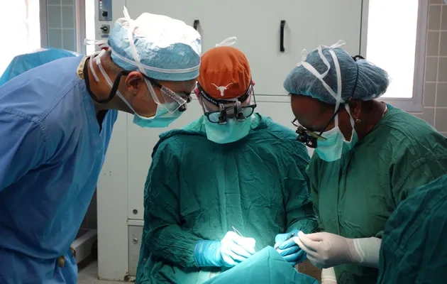 dr