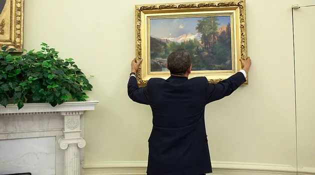 Obama Apologizes to UT Professor for Art History Joke